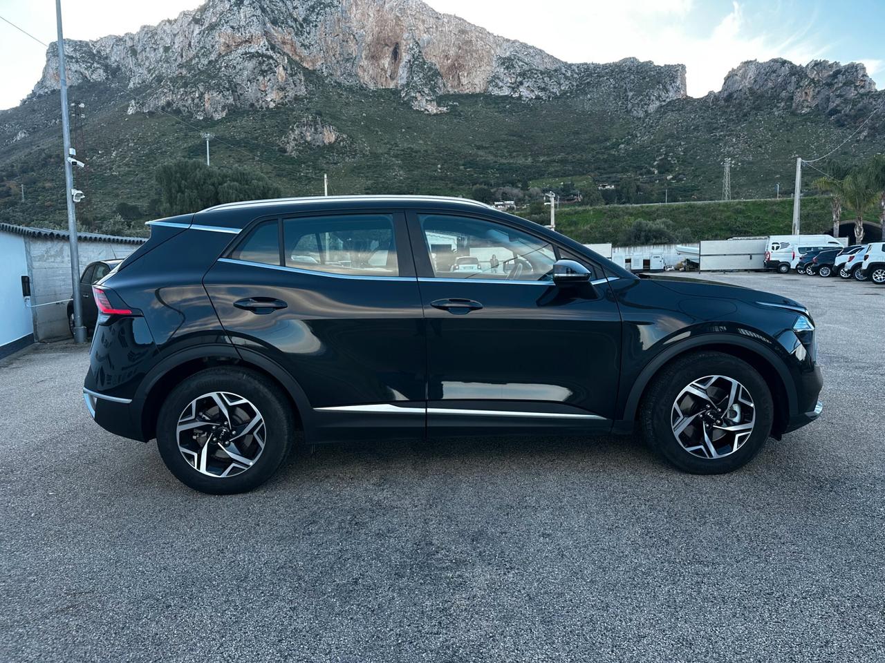 Kia Sportage 1.6 CRDi MHEV DCT Business