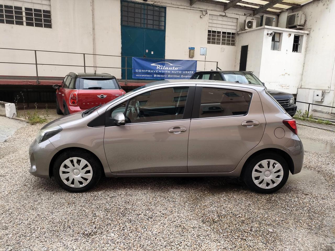 Toyota Yaris 1.4 D-4D 5p. Lounge Euro 6