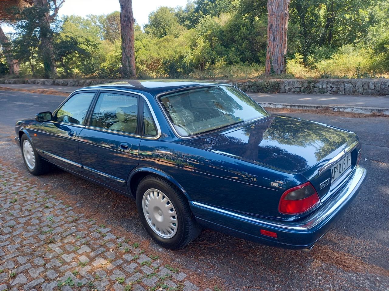 JAGUAR XJ6 4.0 85.000KM ORIGINALI ISCRITTA ASI