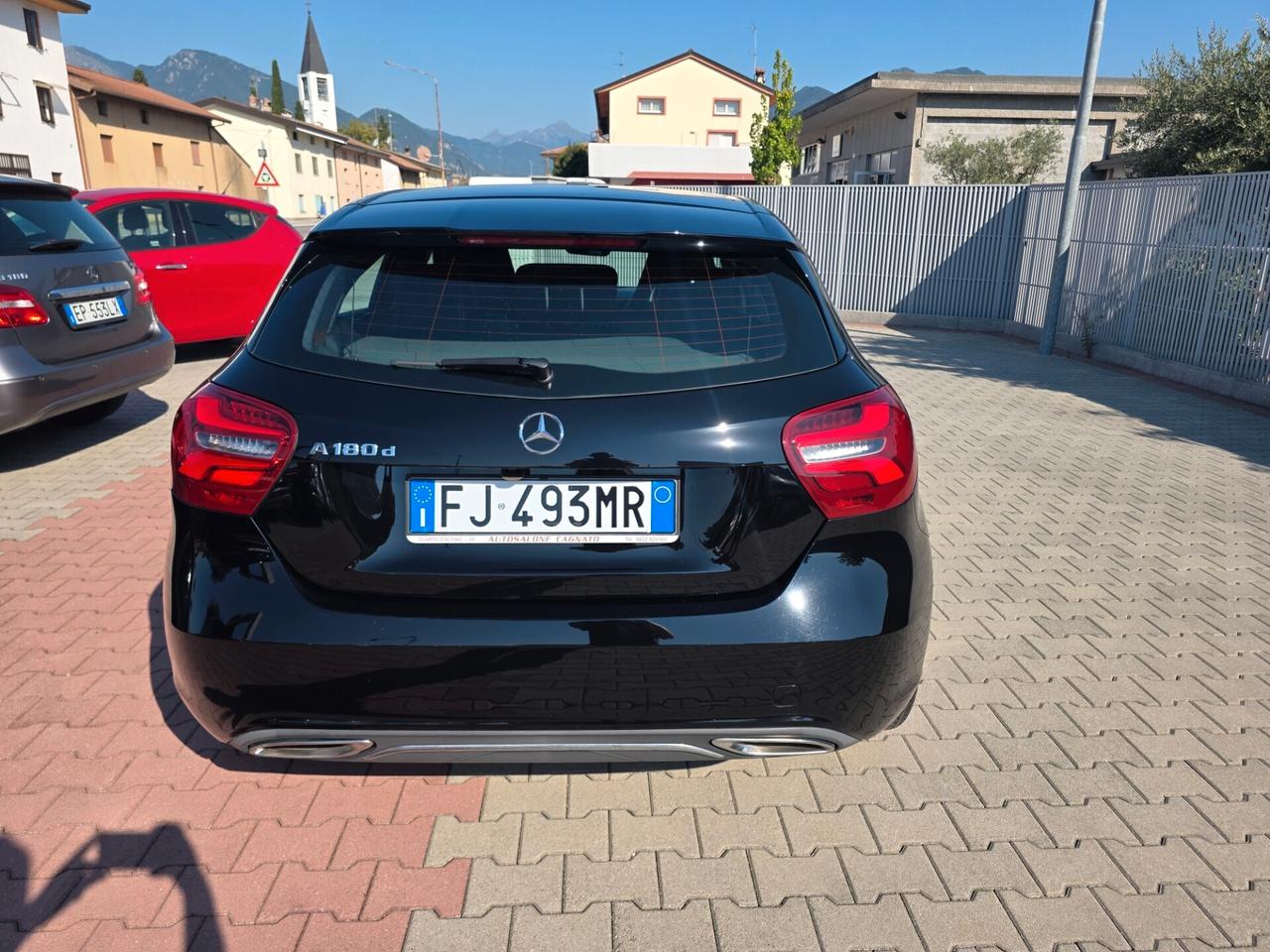 Mercedes-benz A 180 180D Sport perfetta e garantita 12 mesi