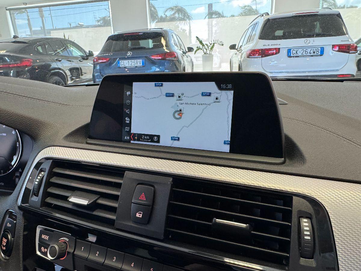BMW Serie 1 118d 5p. M Sport Black Cromo Solo 90.000km