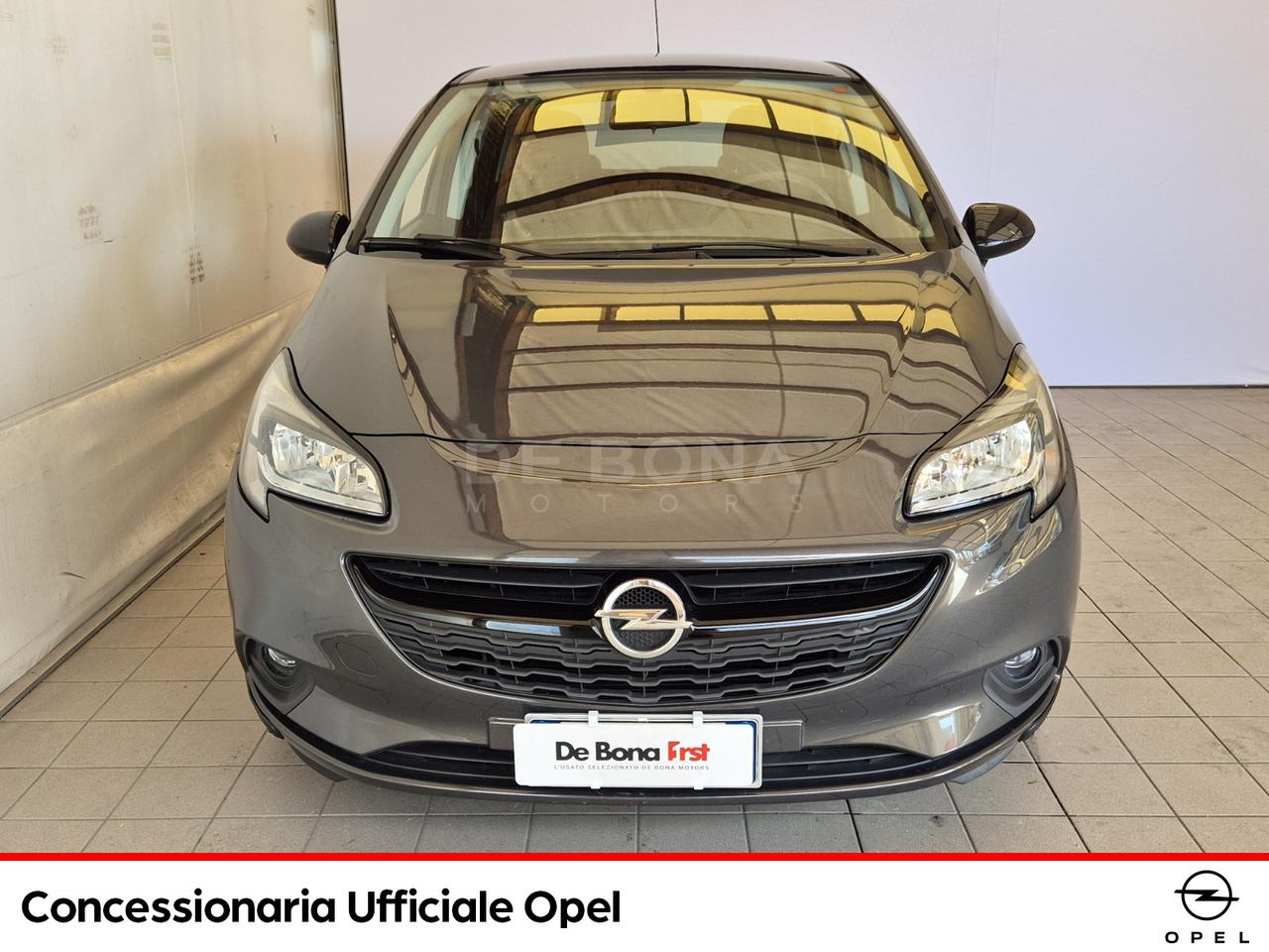 Opel Corsa 5p 1.2 b-color