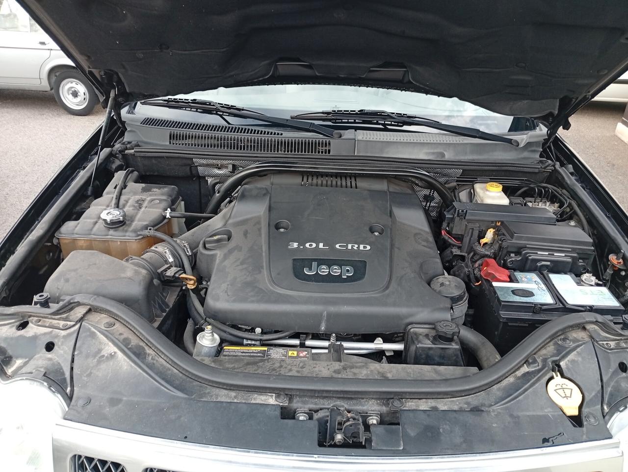 Jeep Grand Cherokee 3.0 V6 CRD Laredo