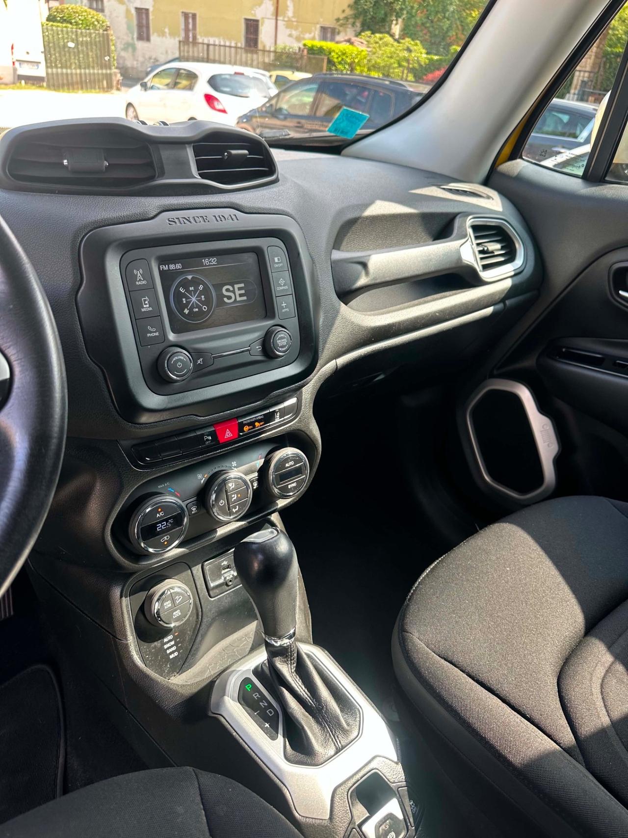 Jeep RENEGADE 2.0 MJT 4WD LIMITED EU6B KMCERT