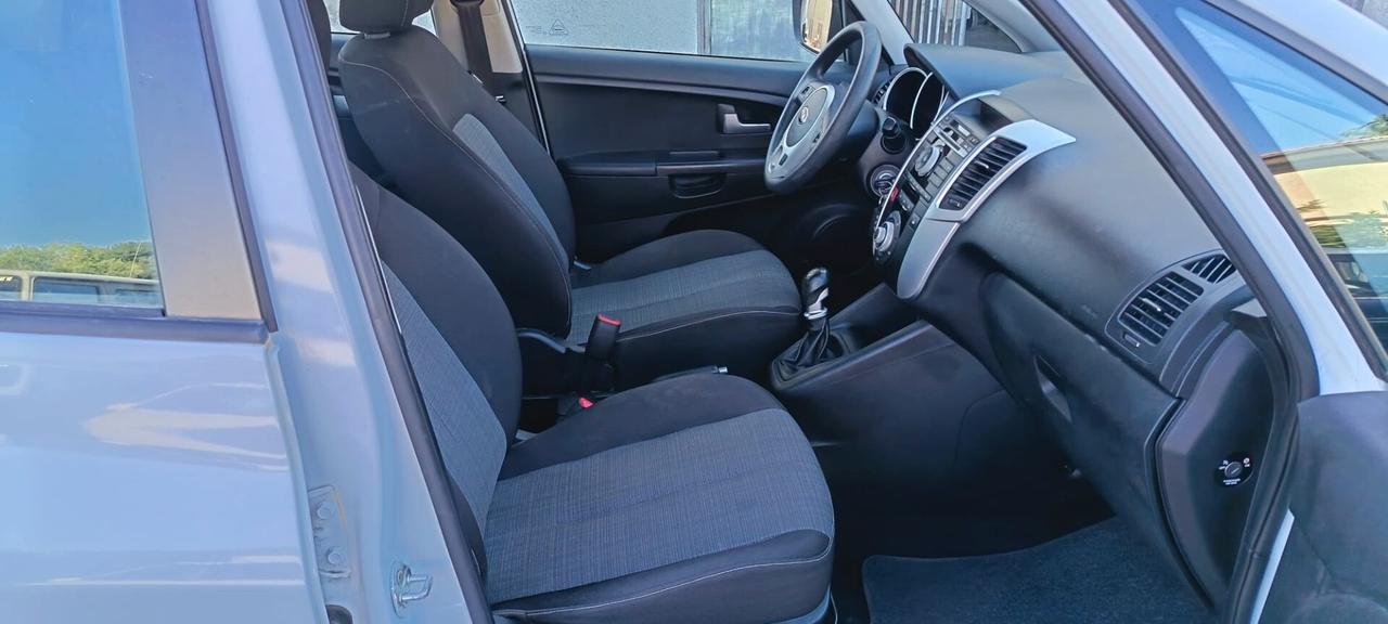Kia Venga 1.4 CRDi 90CV Active