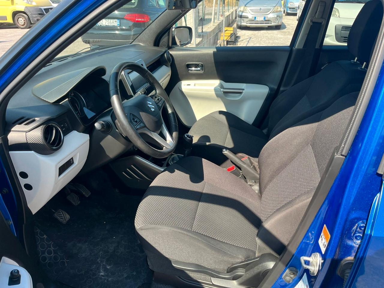 Suzuki Ignis 1.2 Dualjet Top