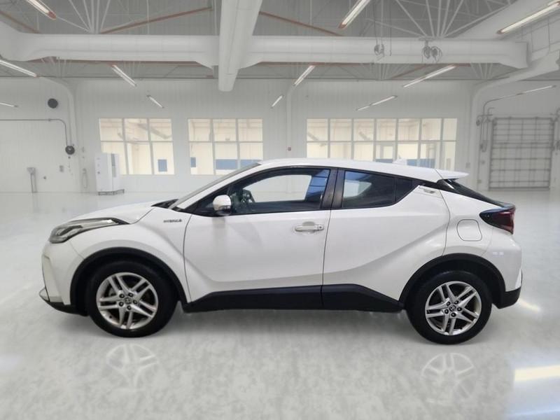 TOYOTA C-HR 1.8H 98CV E-CVT Business
