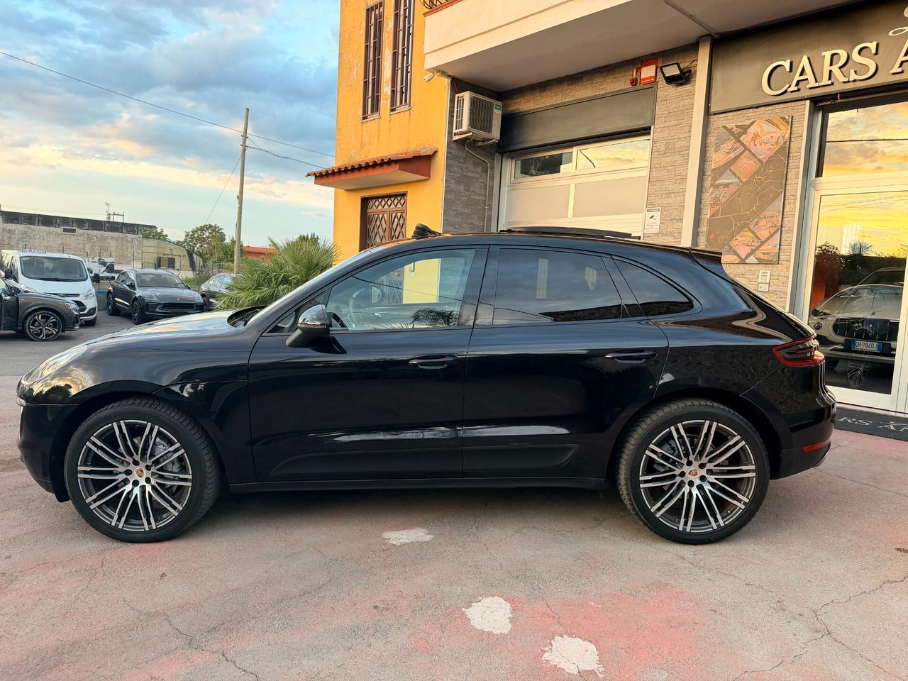 Porsche Macan 3.0 S -Tetto-Pasm-Full-Total BLACK