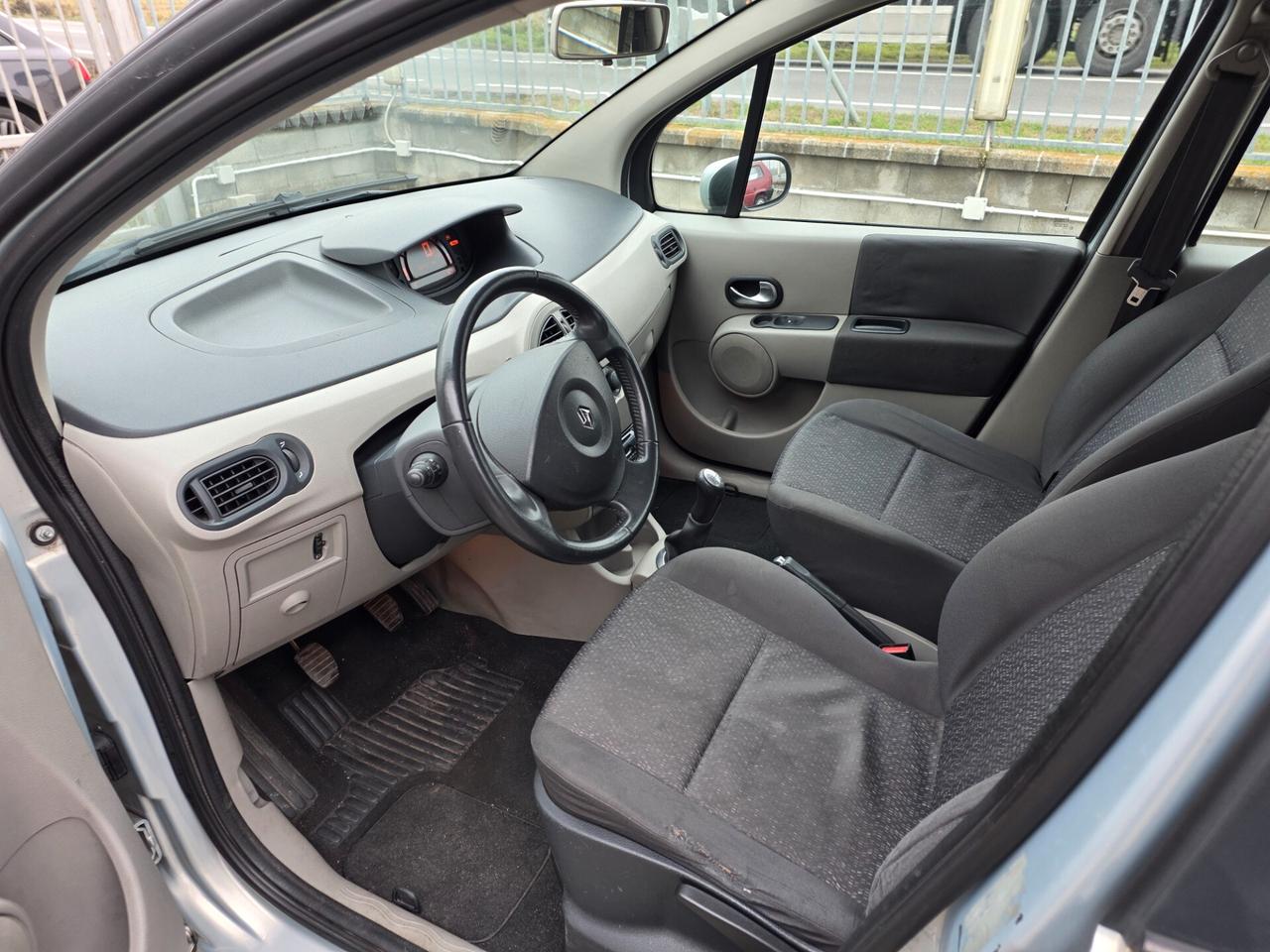 Renault Modus 1.5 dCi 70CV Luxe Privilège