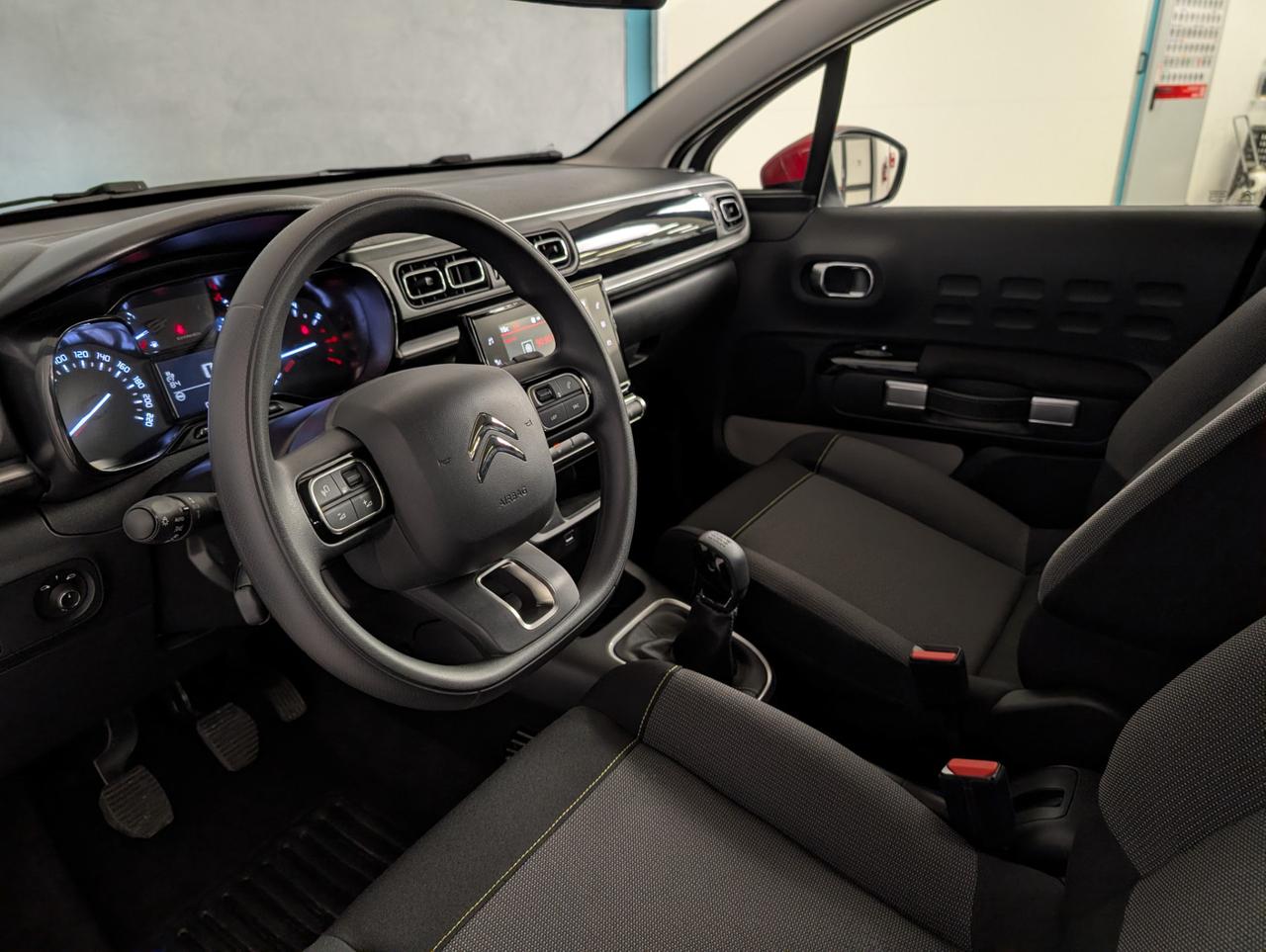 Citroen C3 1.2 puretech 83cv Shine