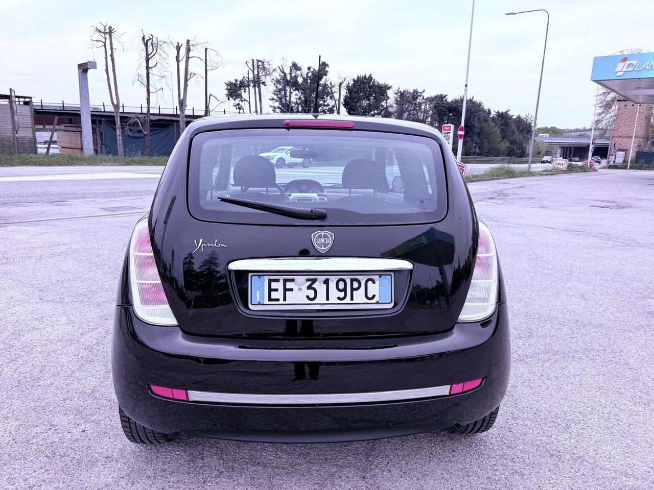 Lancia Ypsilon 1.2 69 CV Ok neopatentati