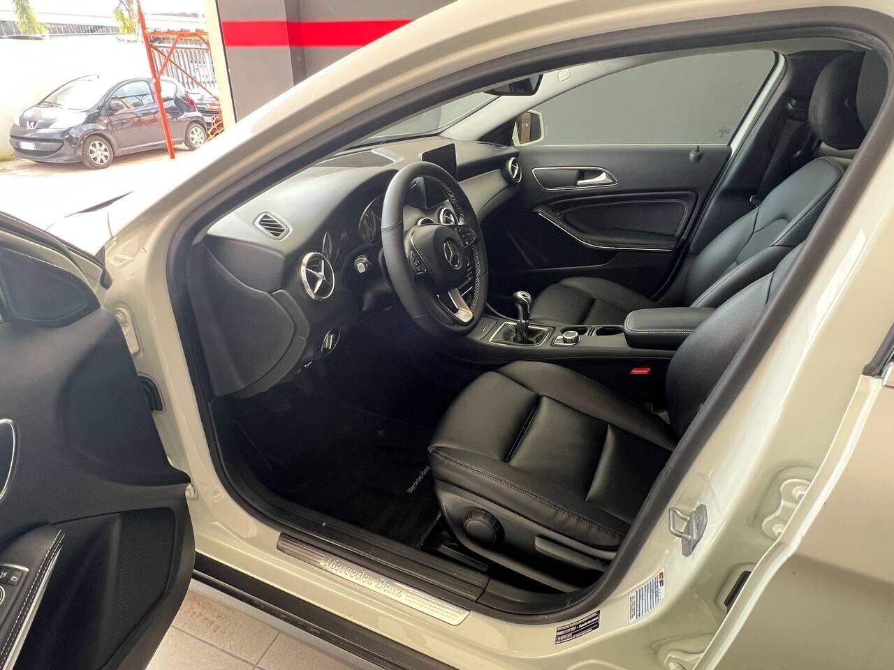 Mercedes-benz CLA 200 d Executive