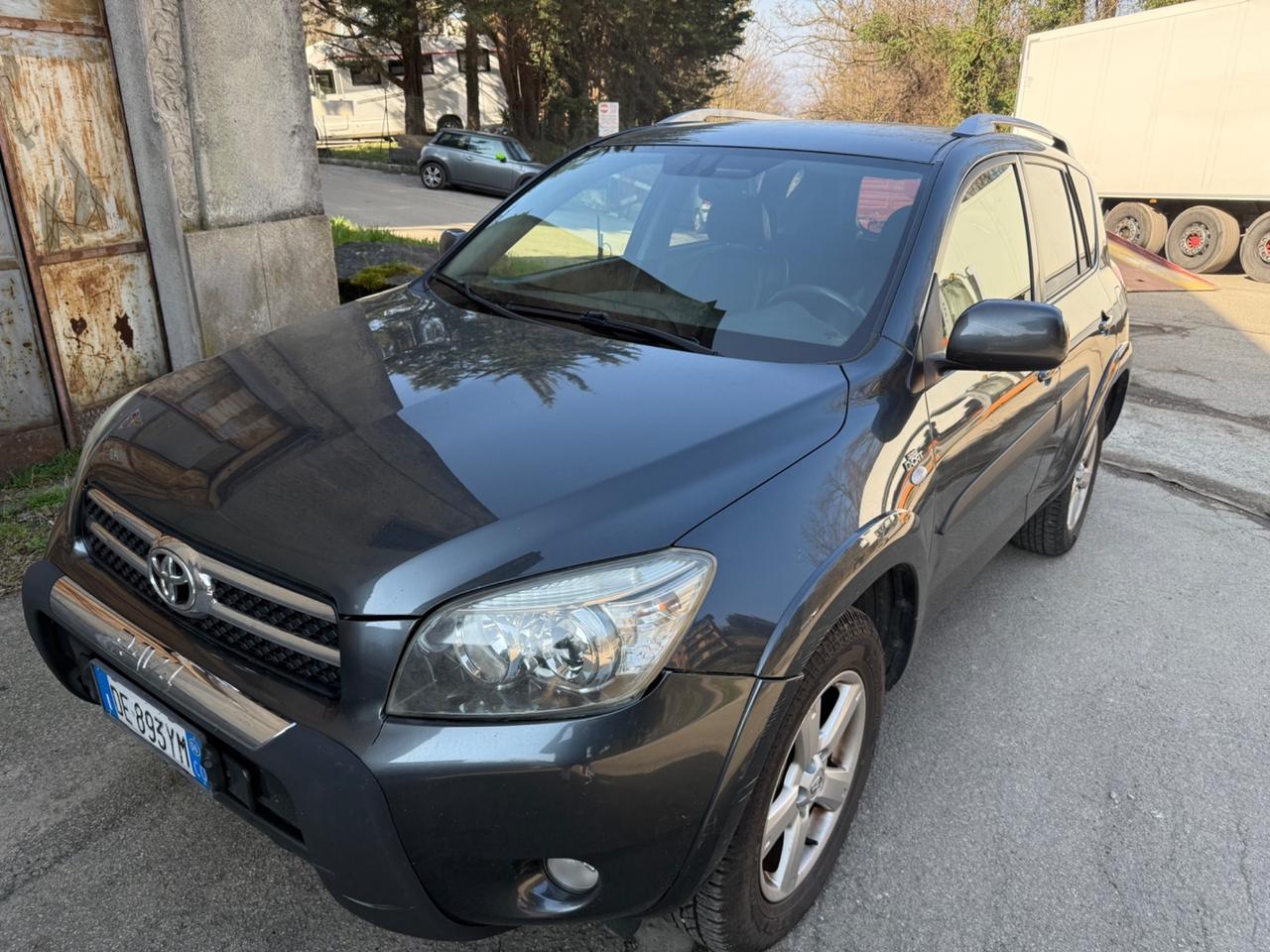 Toyota RAV 4 RAV4 2.2 D-4D 136 CV