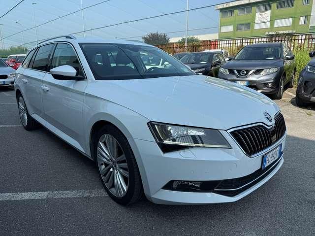 Skoda Superb Superb Wagon 2.0 tdi Ambition 150cv dsg