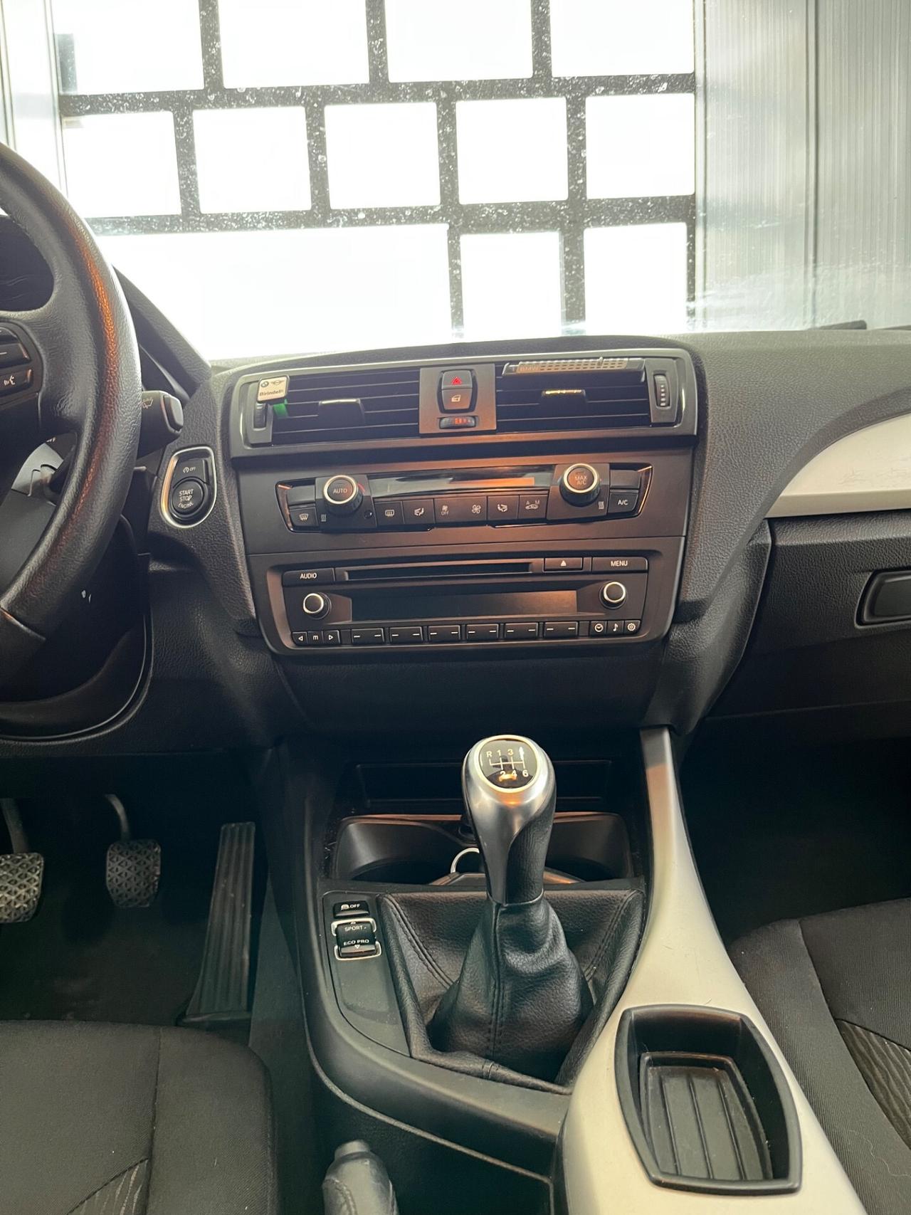 Bmw 118 118d 5p. Sport