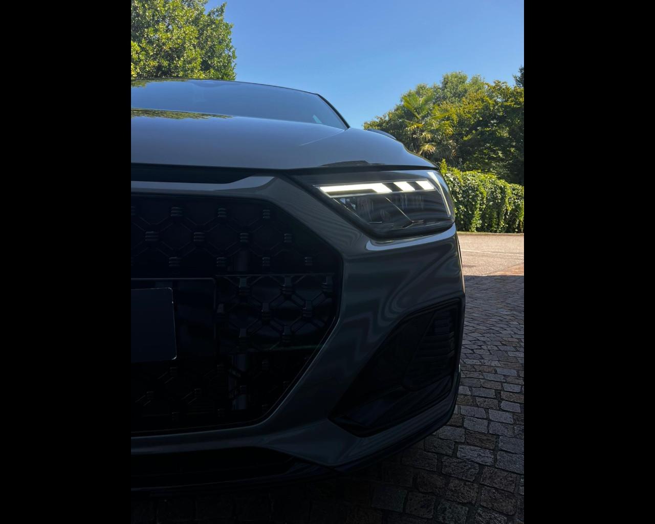 AUDI A1 ALLSTREET 30 TFSI IDENTITY CONTRAST