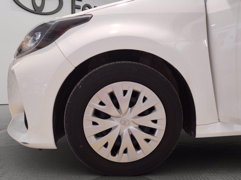 TOYOTA Yaris 1.0 active del 2023