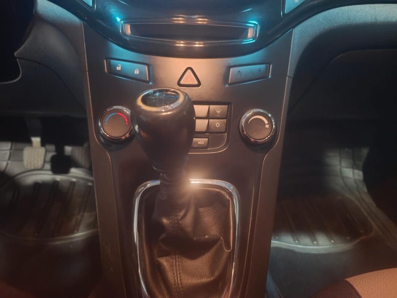 Chevrolet Orlando del 2013 GPL FINO 2033 7 POSTI