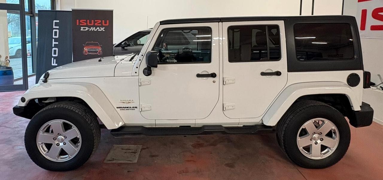 JEEP WRANGLER- UNLIMITED 4X4 CAMBIO AUT. Diesel 2.8 CV 200 EURO 5A Km 193.968 Garanzia 12 mesi