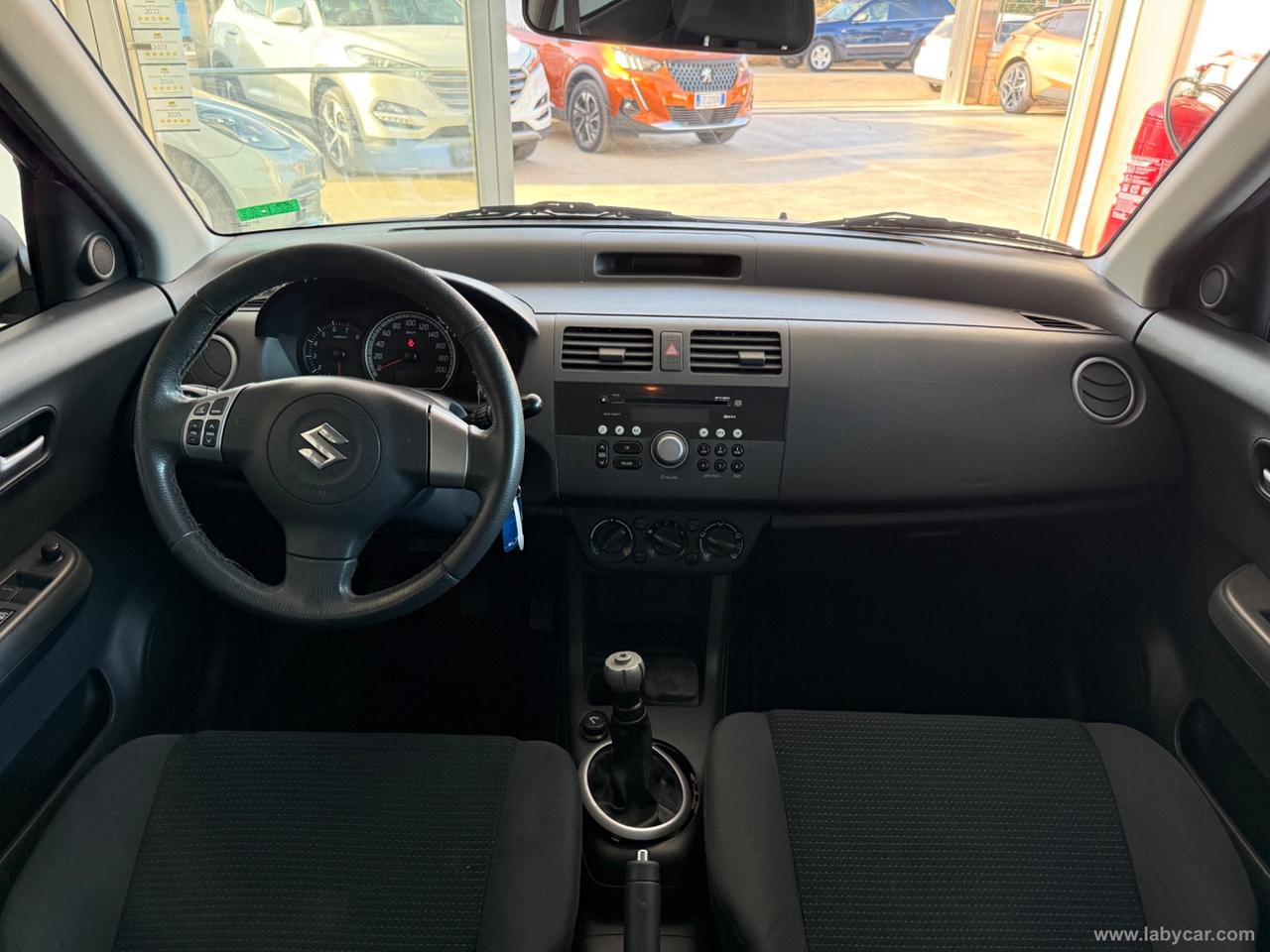 SUZUKI Swift 1.3 5p. GL