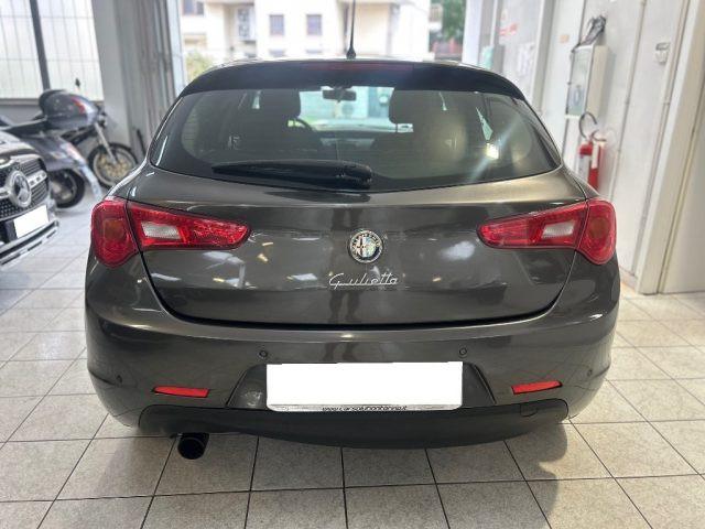 ALFA ROMEO Giulietta 1.6 JTDm-2 105 CV Distinctive