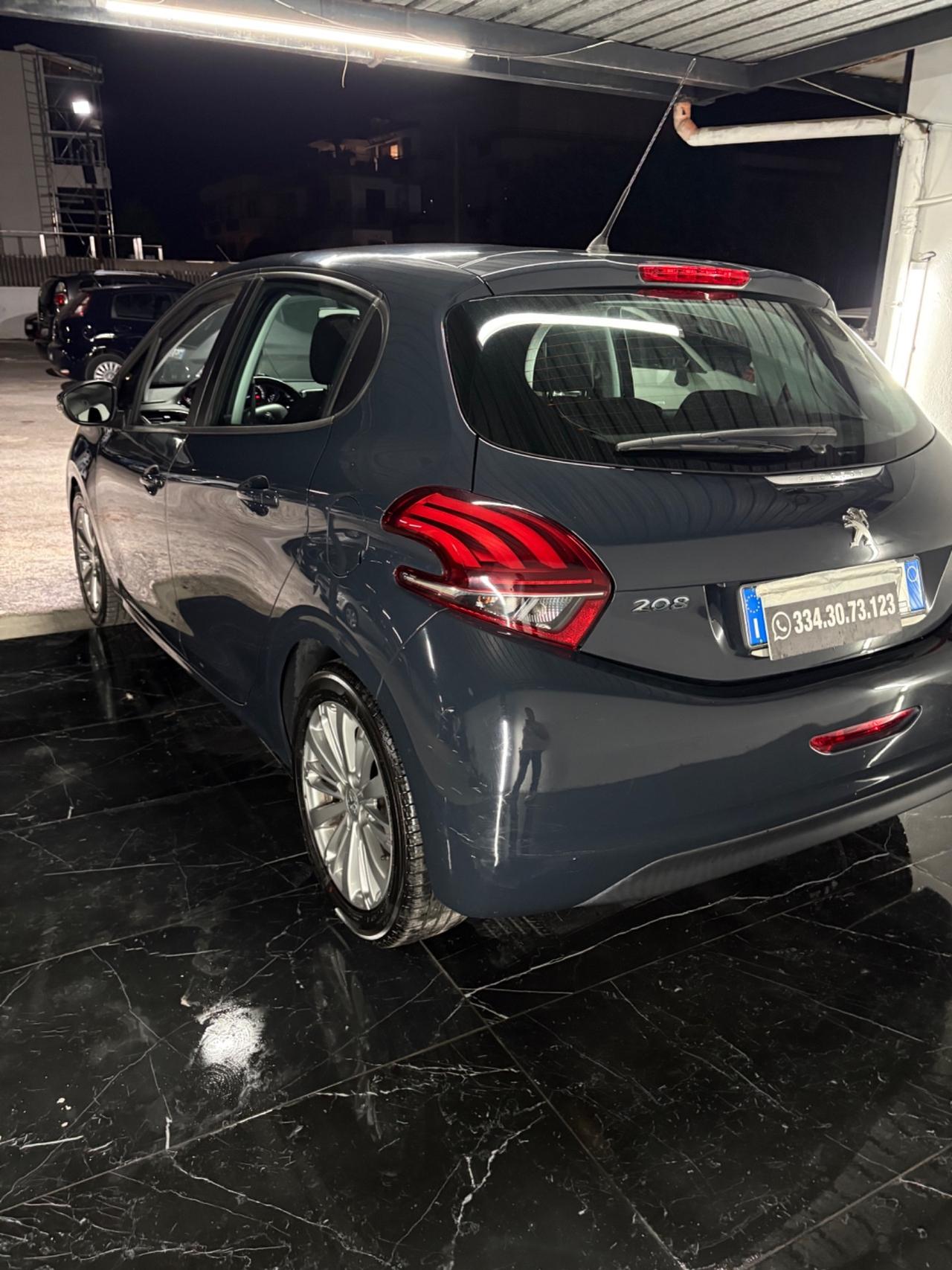 Peugeot 208 5p. Allure