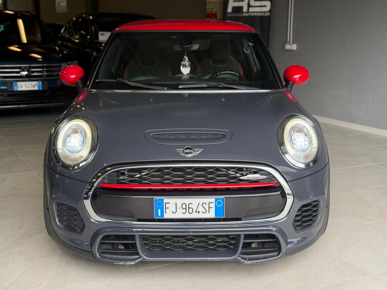 Mini JONH COOPER WORKS 231CV KMCERT UNICOPR EU6B