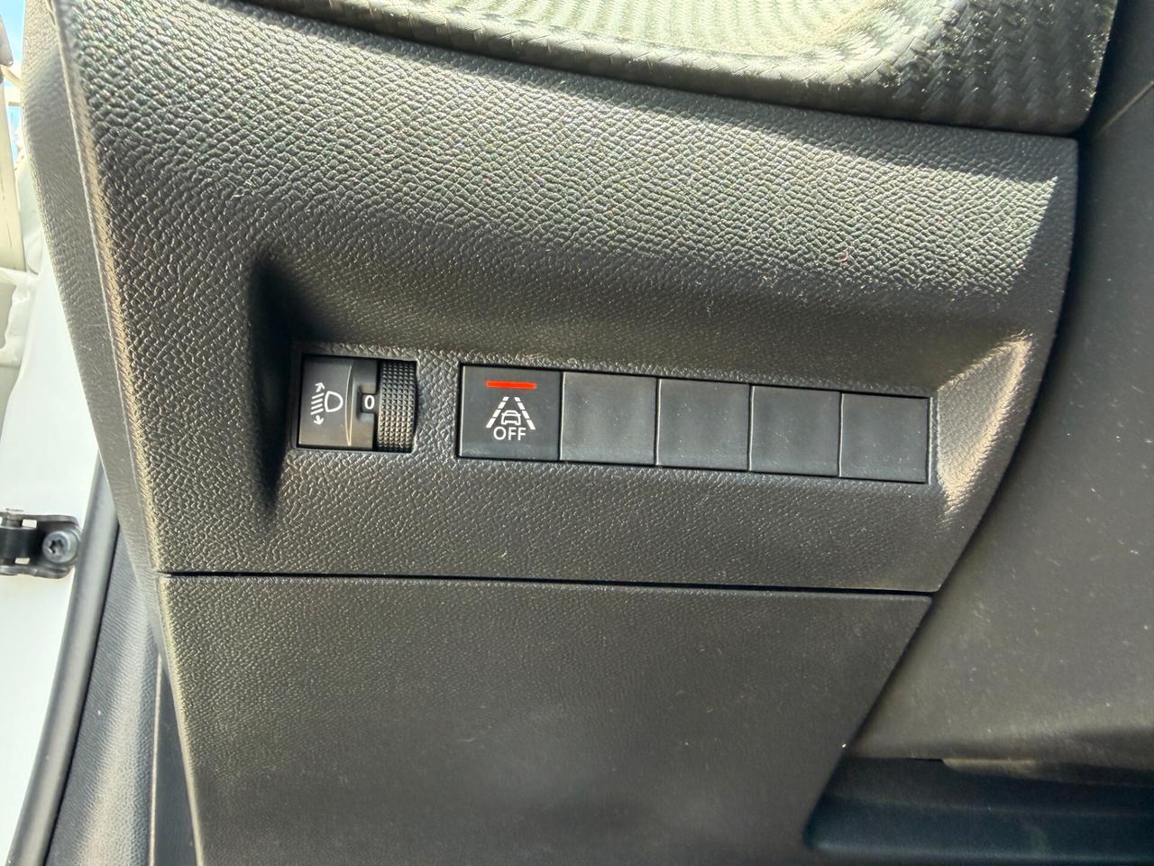 PEUGEOT 208 2022 1.2 BENZINA 75 CV *AIRBAG OK