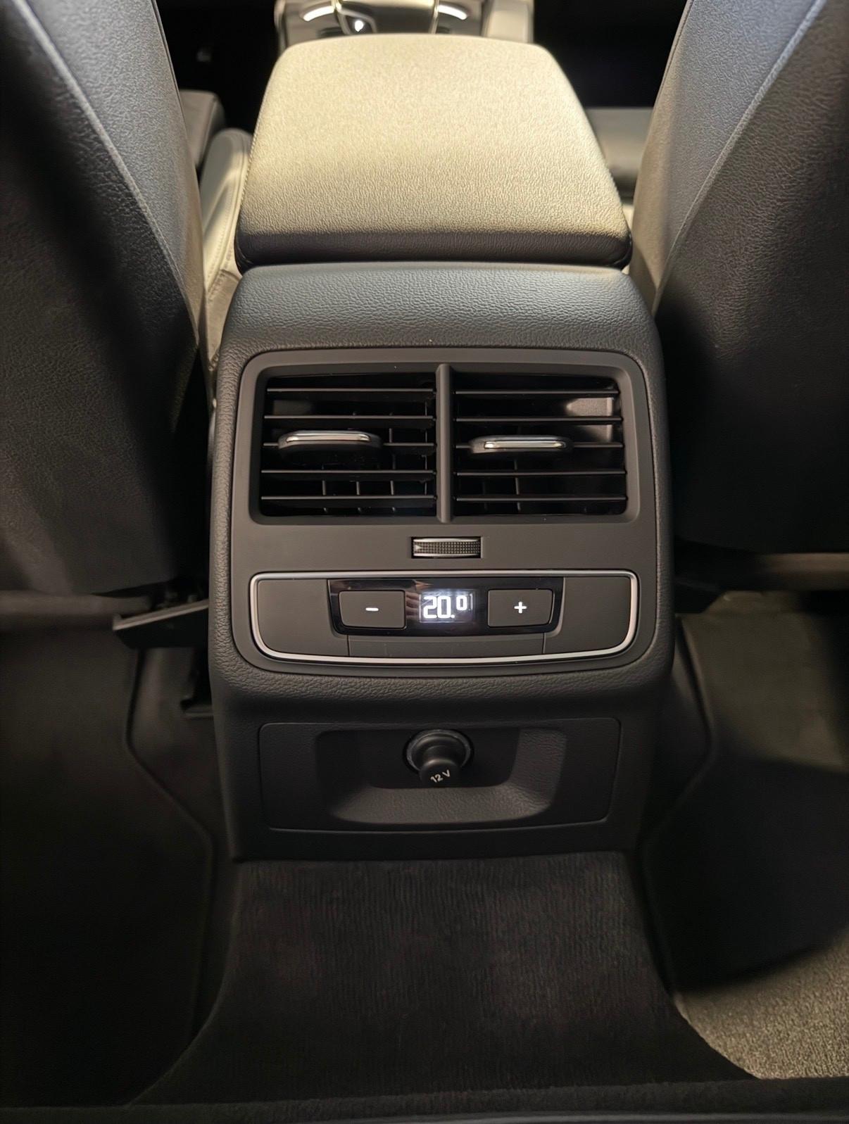 Audi A4 Avant 40 TDI quattro S tronic line edition