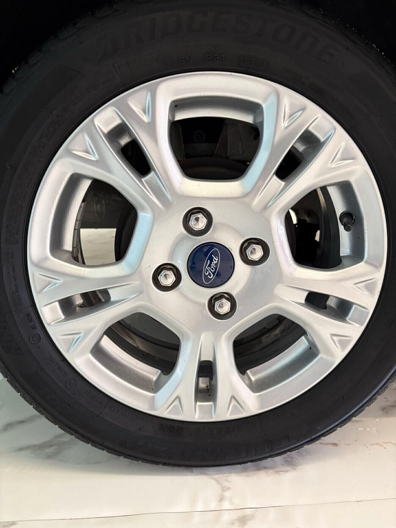 Ford Fiesta 1.5 TDCi 75CV 5 porte Titanium