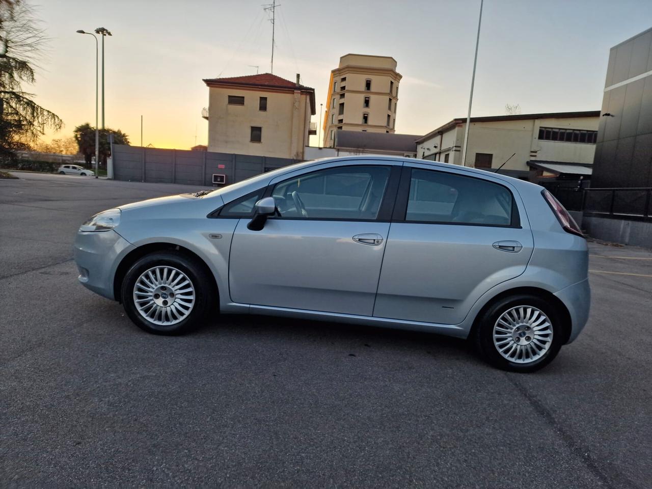 Fiat Grande Punto 1.2 5 porte FUN