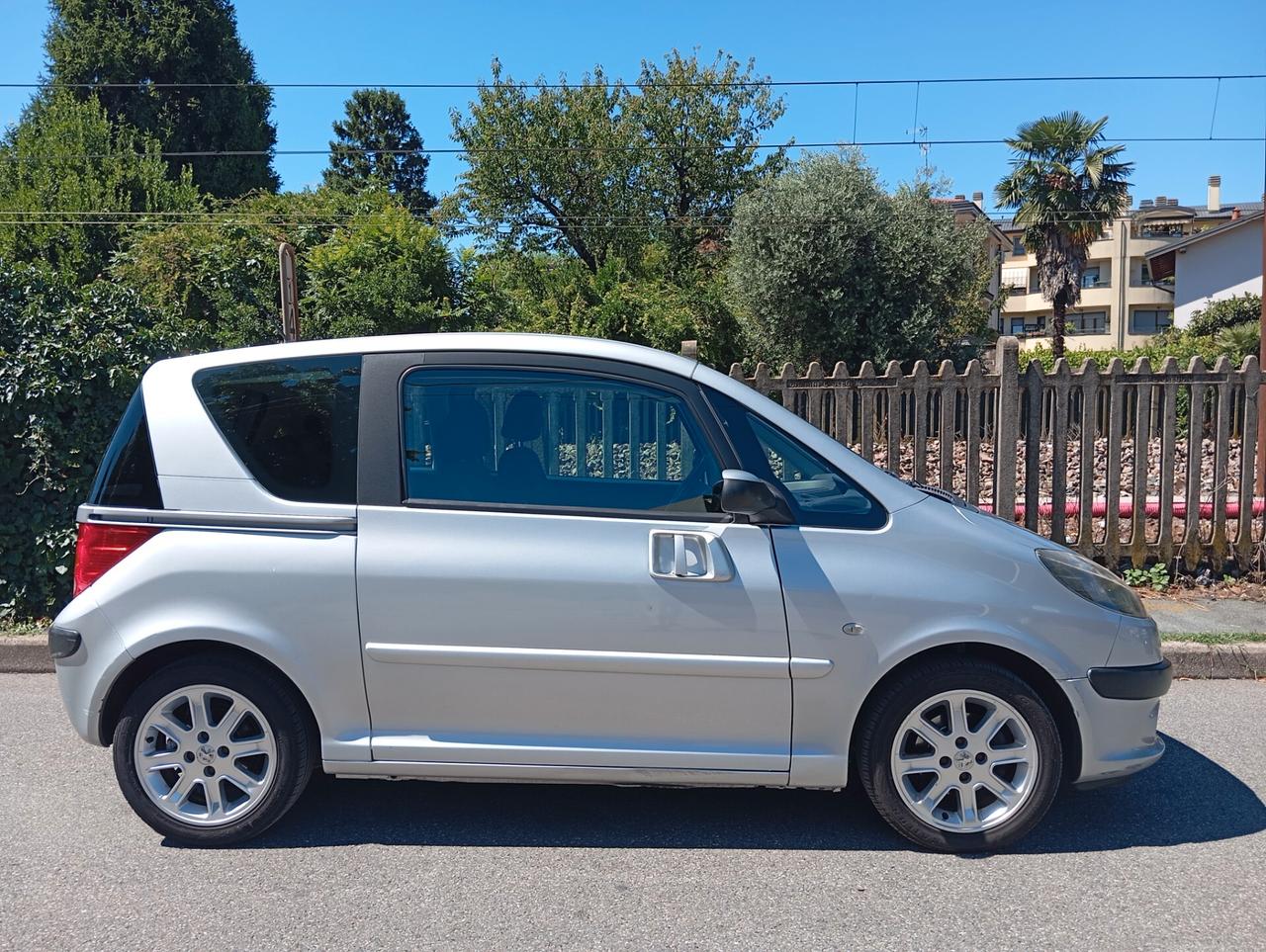 Peugeot 1007 1.6 2Tronic automatico permute