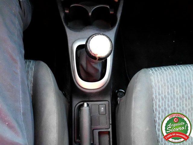 TOYOTA Yaris 1.4 D-4D 5 porte Lounge