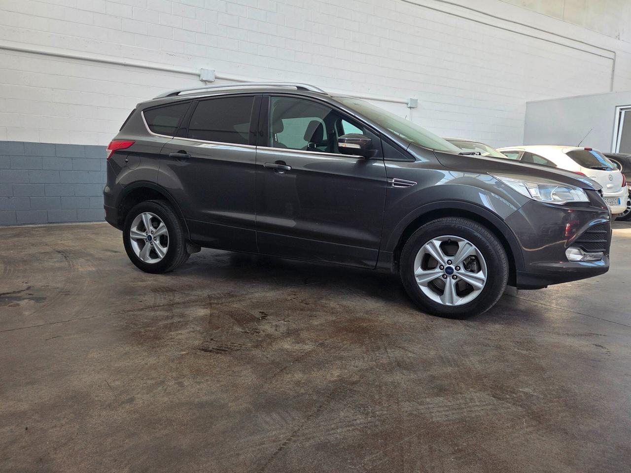 Ford Kuga 2.0 TDCI 115 CV 2WD Business