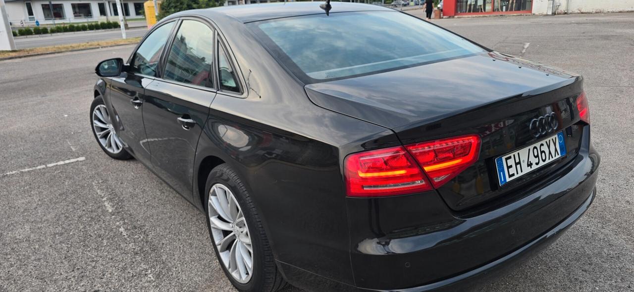 Audi A8 3.0 TDI 250 CV quattro tiptronic