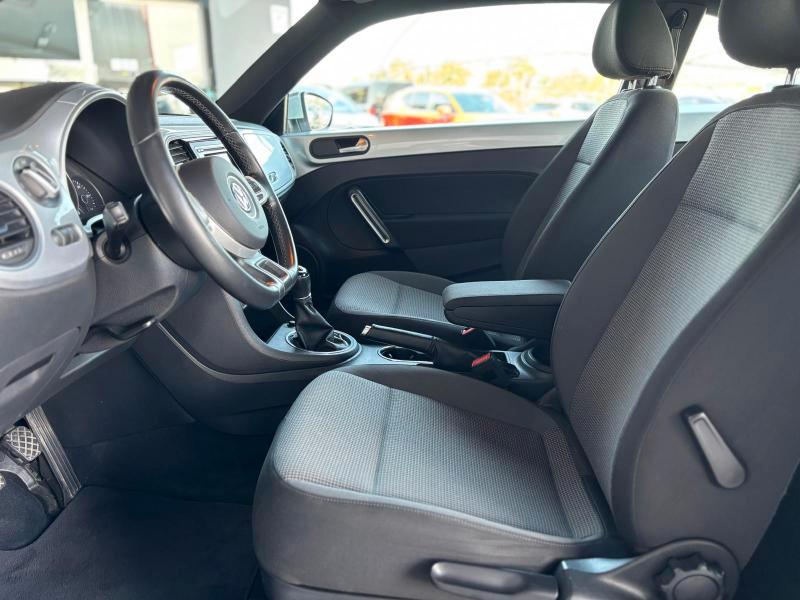 Volkswagen Maggiolino 1.6 Tdi Design