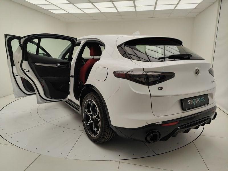 Alfa Romeo Stelvio My23 2.2 Turbo Diesel160 Cv Rwd Veloce