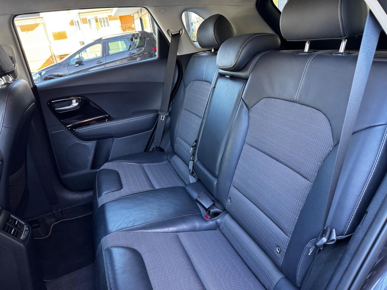 Kia Niro 1.6 GDi DCT HEV Style