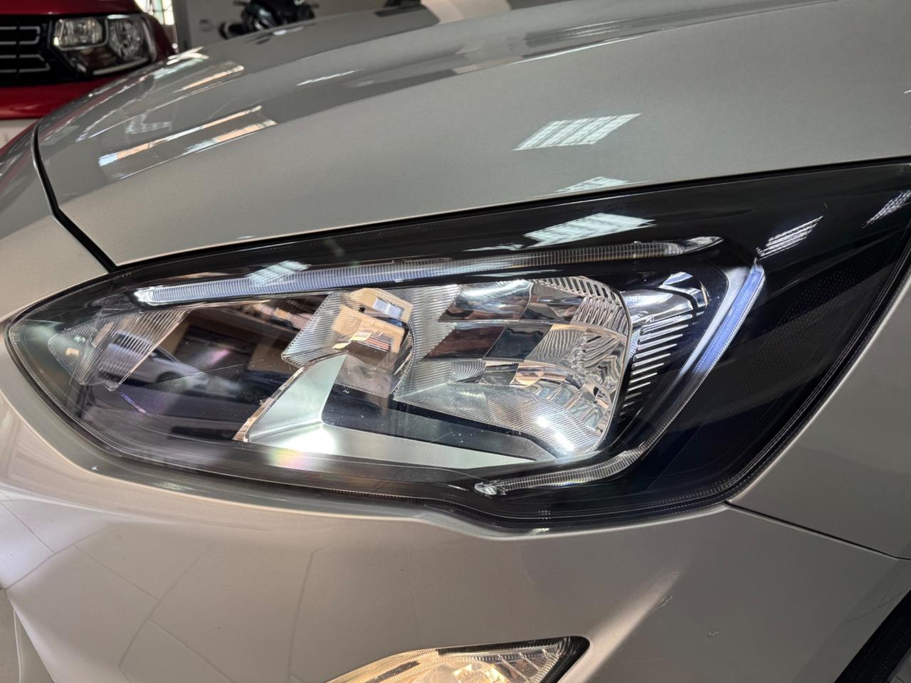 Ford Focus 1.0 EcoBoost 100 CV 5p. Business