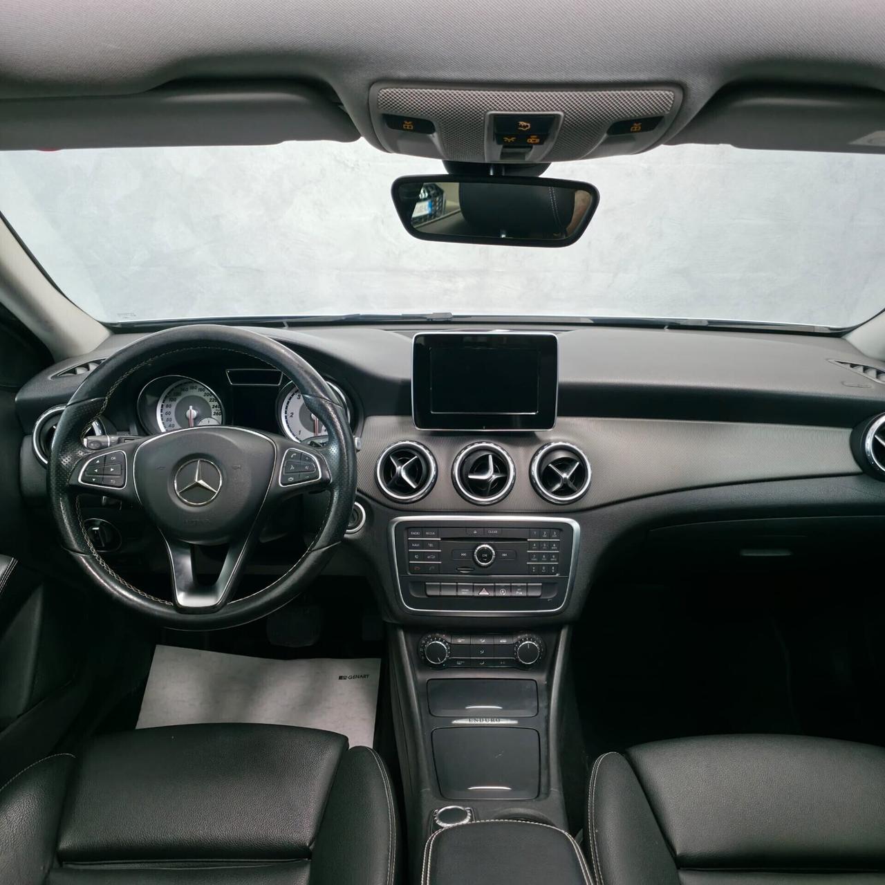 Mercedes-benz GLA 200 220 d Automatic Enduro
