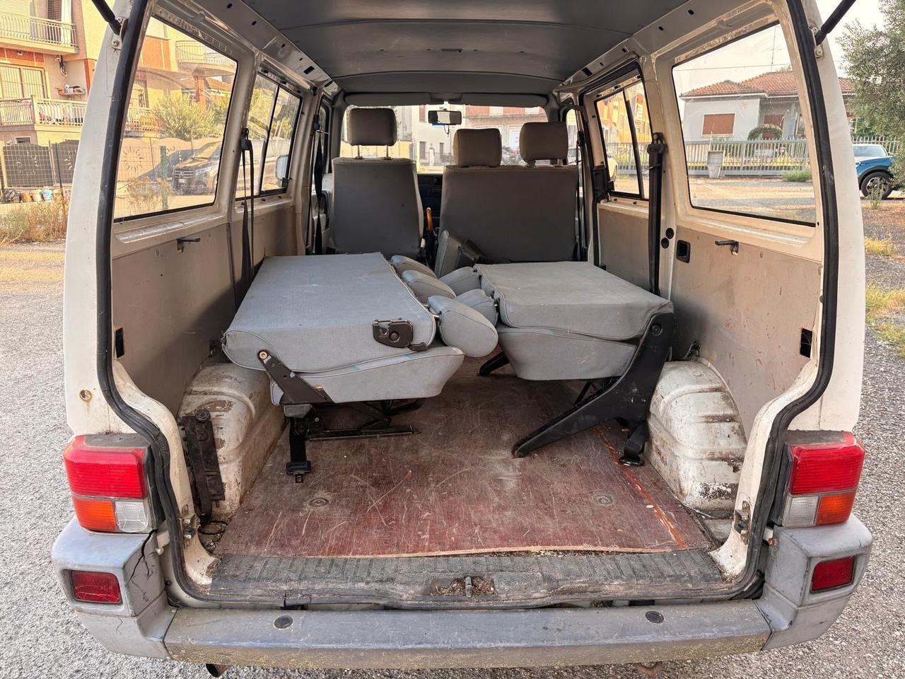 Volkswagen T4 Kombi 2.4 DIESEL aspirato 74cv