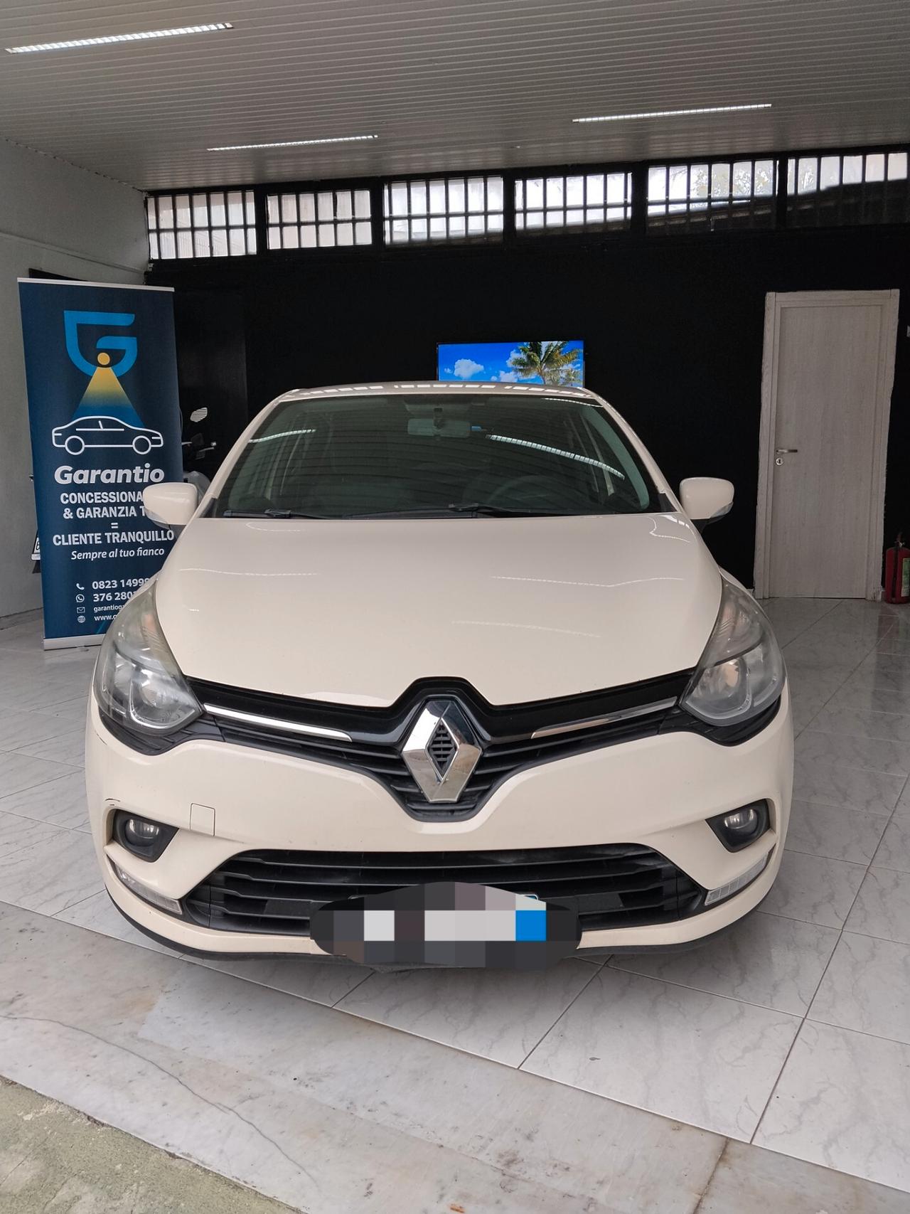 Renault Clio 1.5 diesel 2017 CON GARANZIA