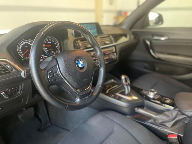 BMW 220 i Cabrio Luxury aut.