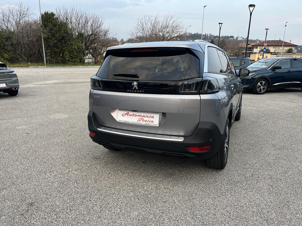 PEUGEOT 5008 1500 HDI 130 CV AUTOM. 7 POSTI