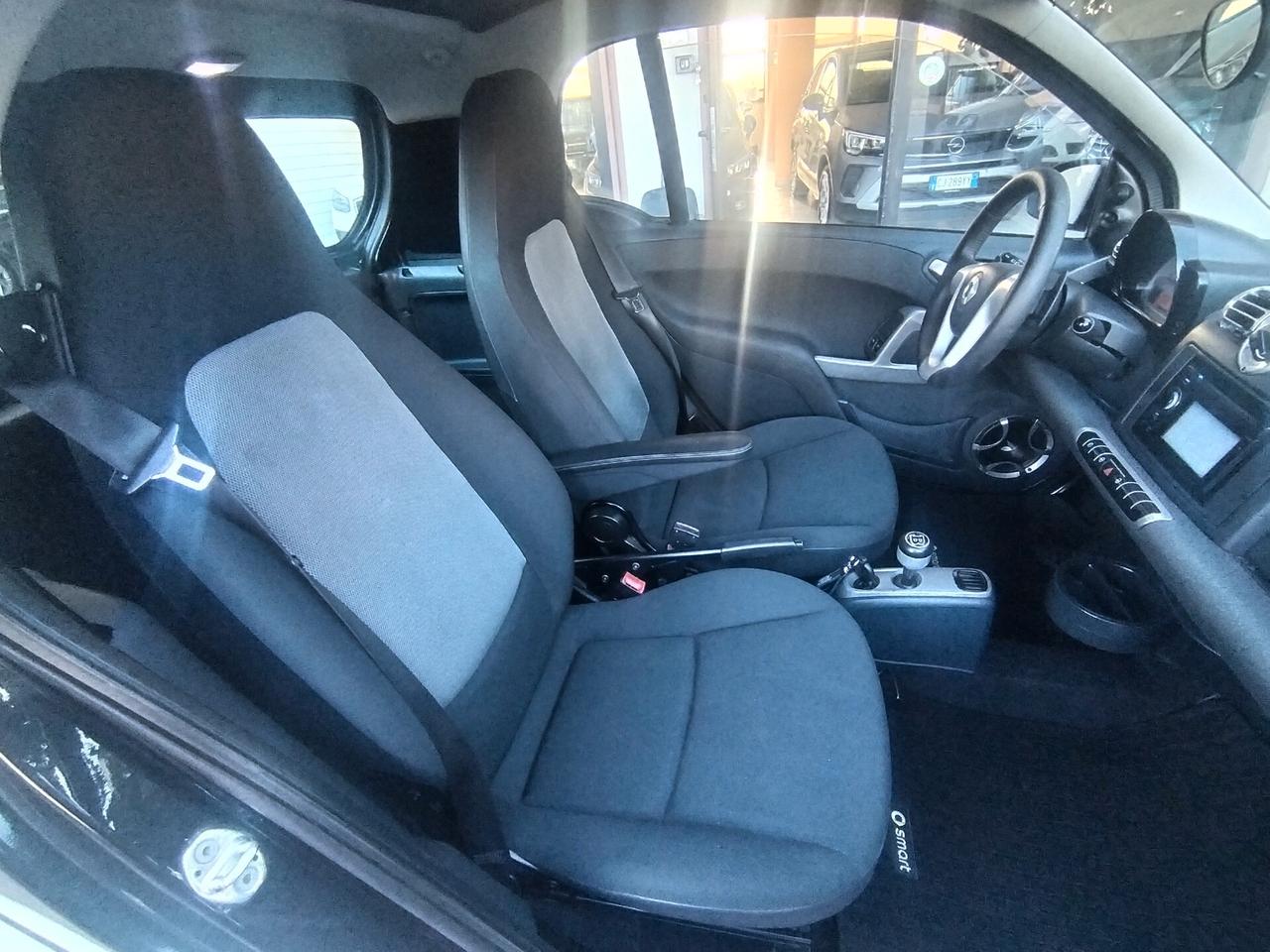 Smart ForTwo 800 40 kW coupé passion cdi