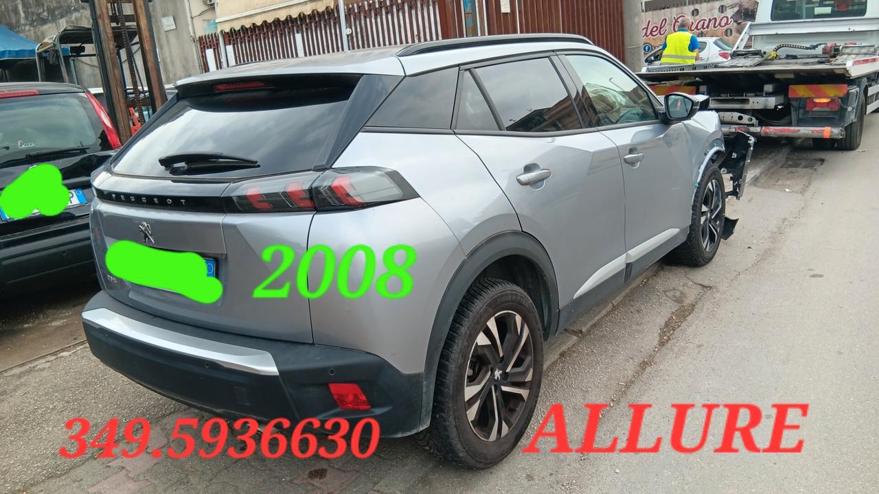 Peugeot 2008 ALLURE INCIDENTATA SINISTRATA MONDIALCARS 022