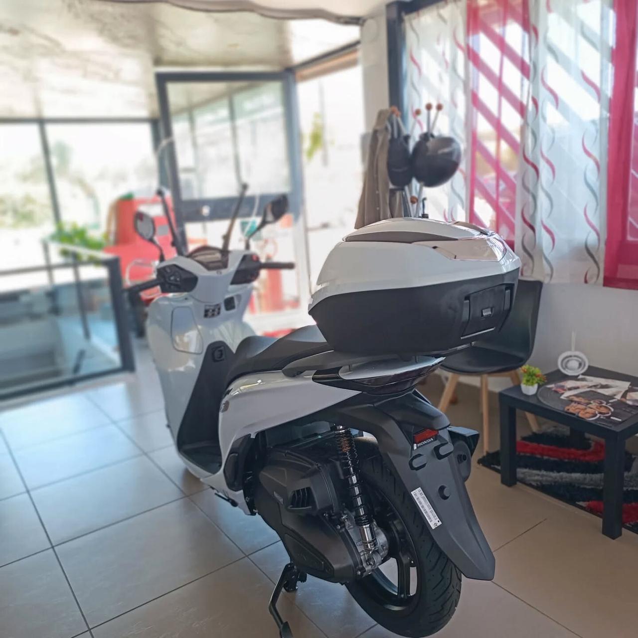 Honda SH 350 MY26 NUOVI PRONTA CONSEGNA