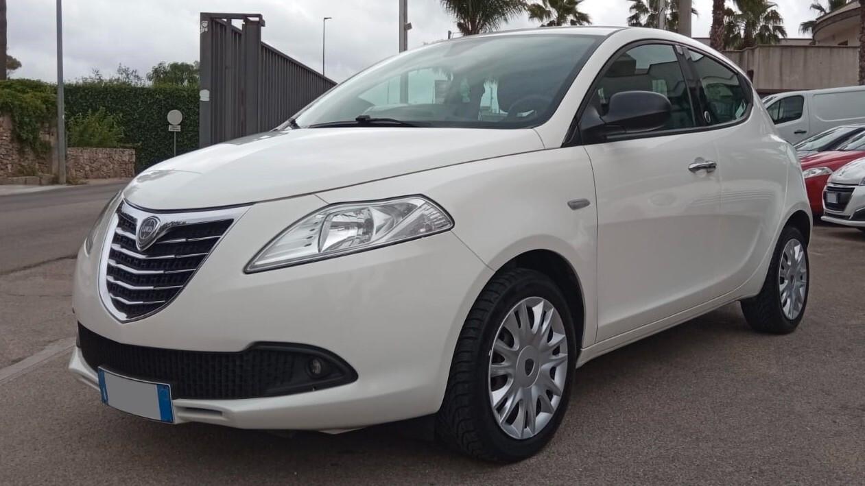 Lancia Ypsilon 1.2 5p. Ecochic Gpl Rinnovato fino al 2033