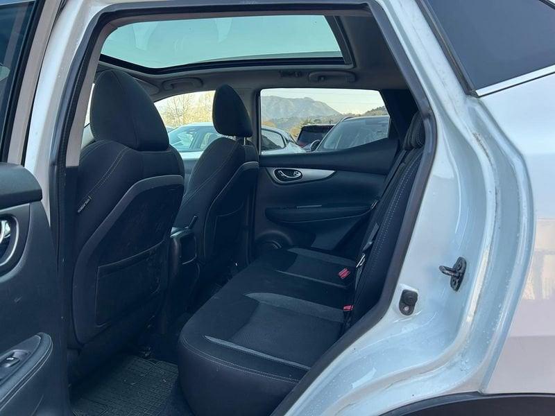 Nissan Qashqai 1.5 dci N-Connecta 115cv