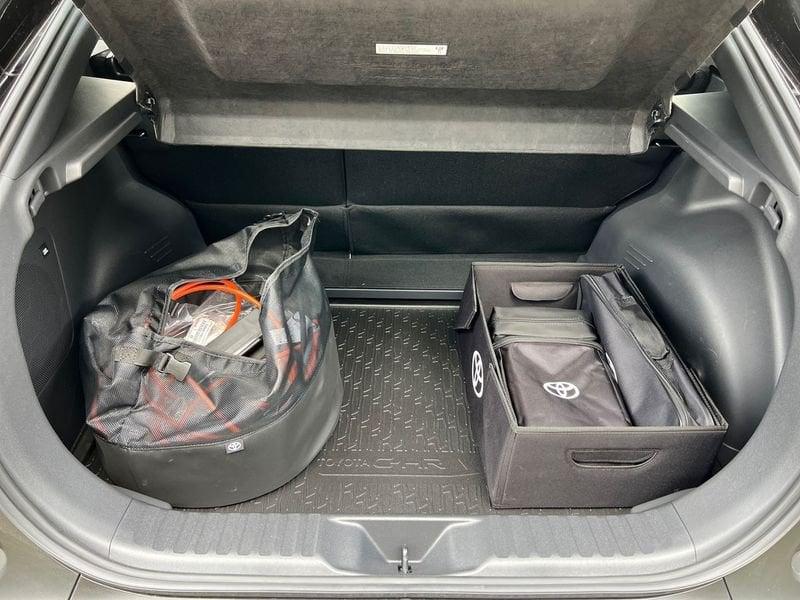 Toyota C-HR+ BEV 77 kWh Premium AWD-i